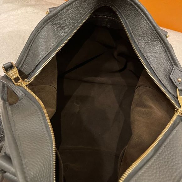 Louis Vuitton Stellar Mahina Anthracite Leather Gm Tote - Picture 6 of 8